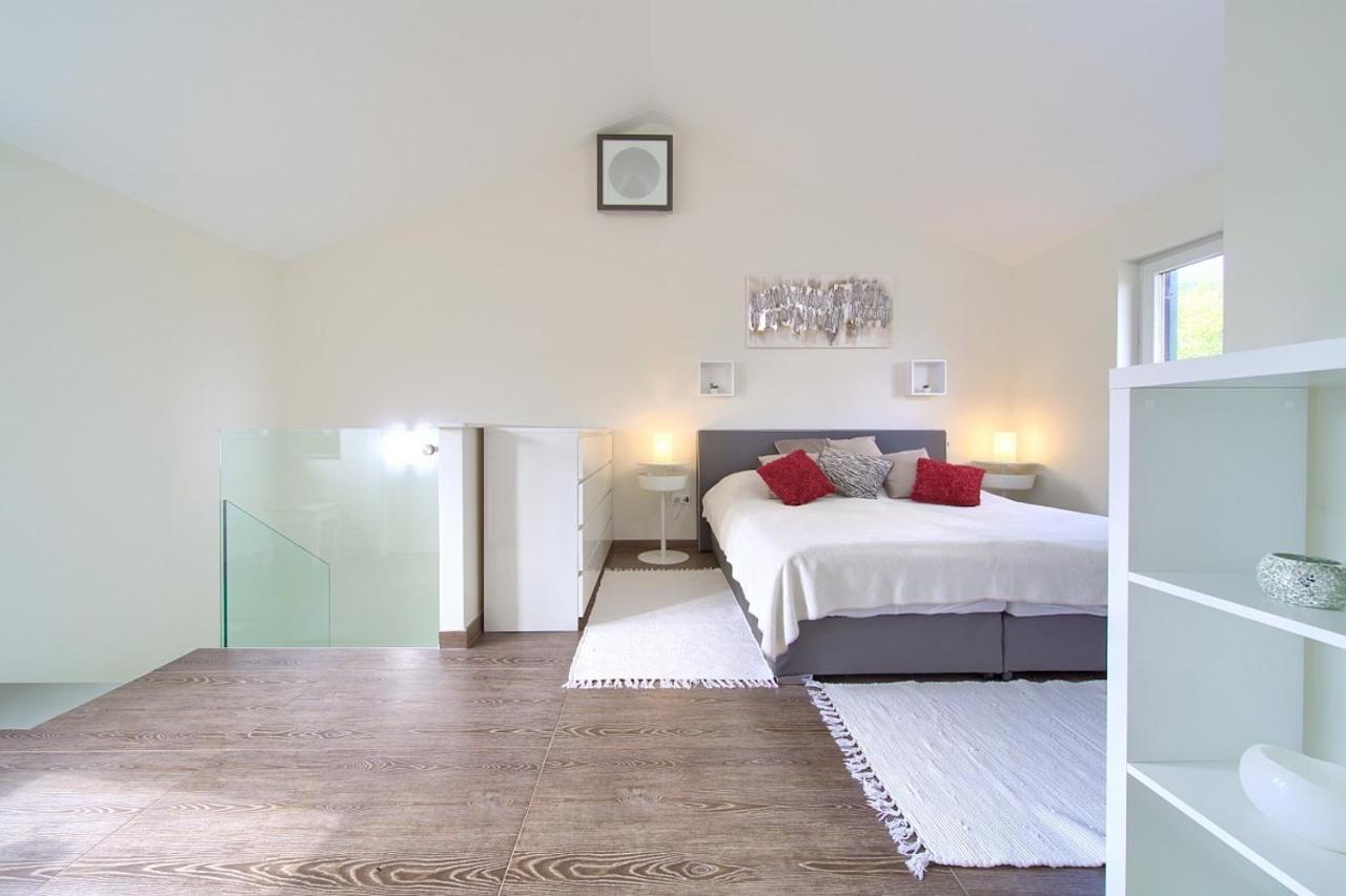 Apolina Holiday home Malinska
